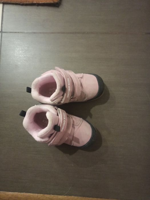 Продам детскую обувь б/у