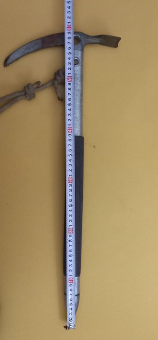 Ледоруб альпинисткий советского производства