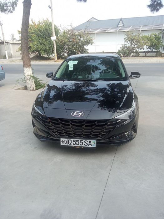 Hyundai Elantra 1,6 2-poz