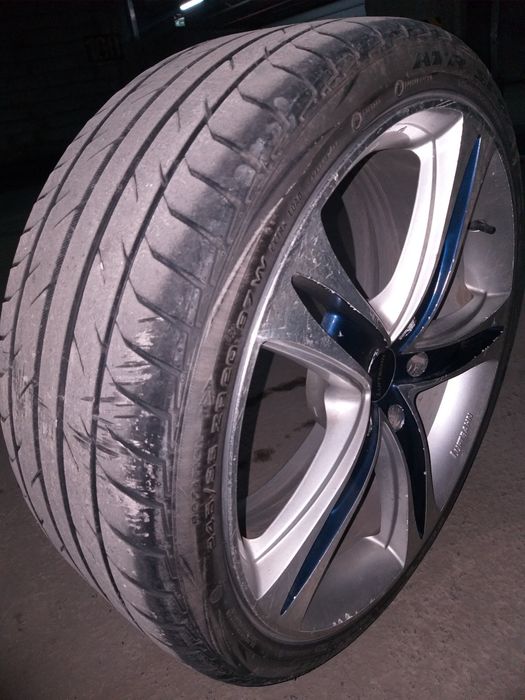 Диск в комплекте