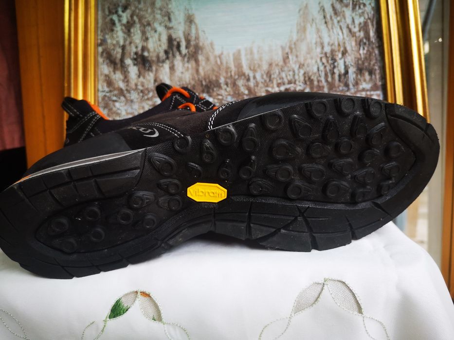 AKU Gore-Tex, оригинални мъжки обувки, НОВИ, 44 номер, Merrell,Salomon