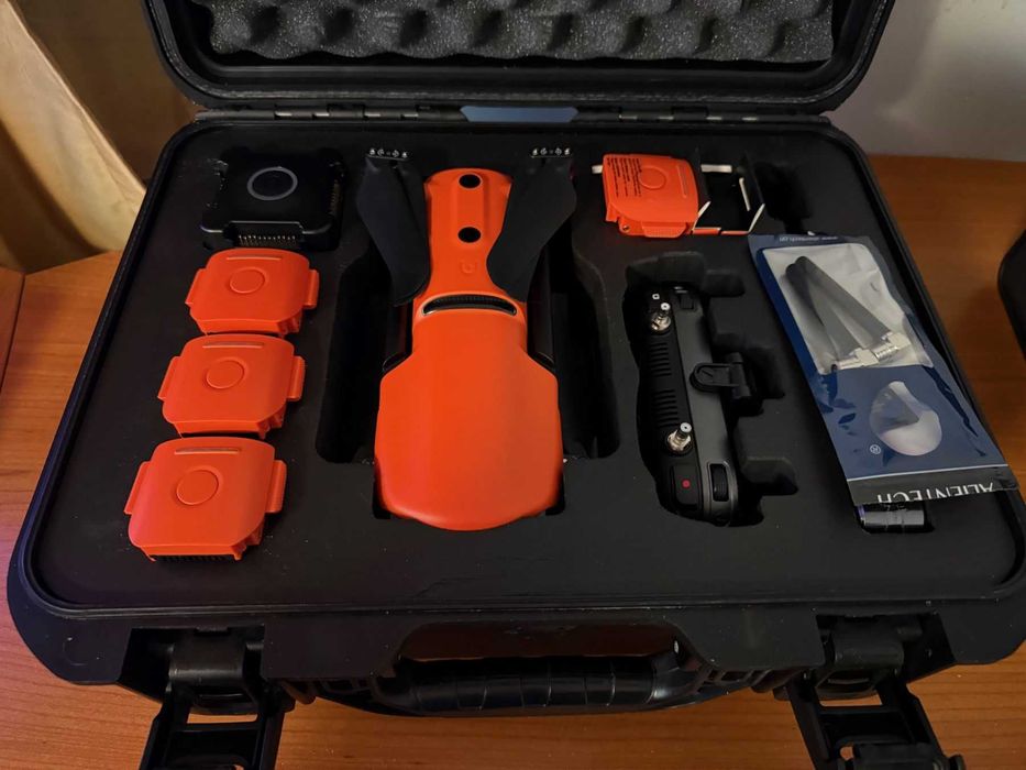 6K Дрон Autel Evo 2 Pro V1 Rugged Bundle с 5 батерии, 2 дистанционни, charging hub, бързо зарядно