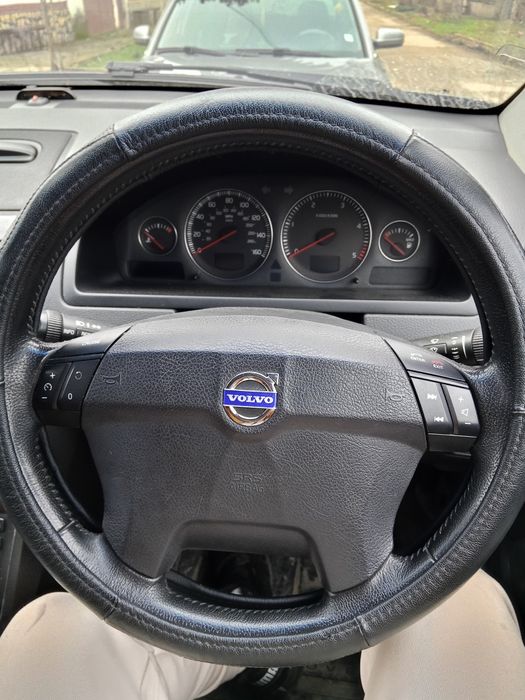 Продавам Volvo xc90 д5 2005 ходина