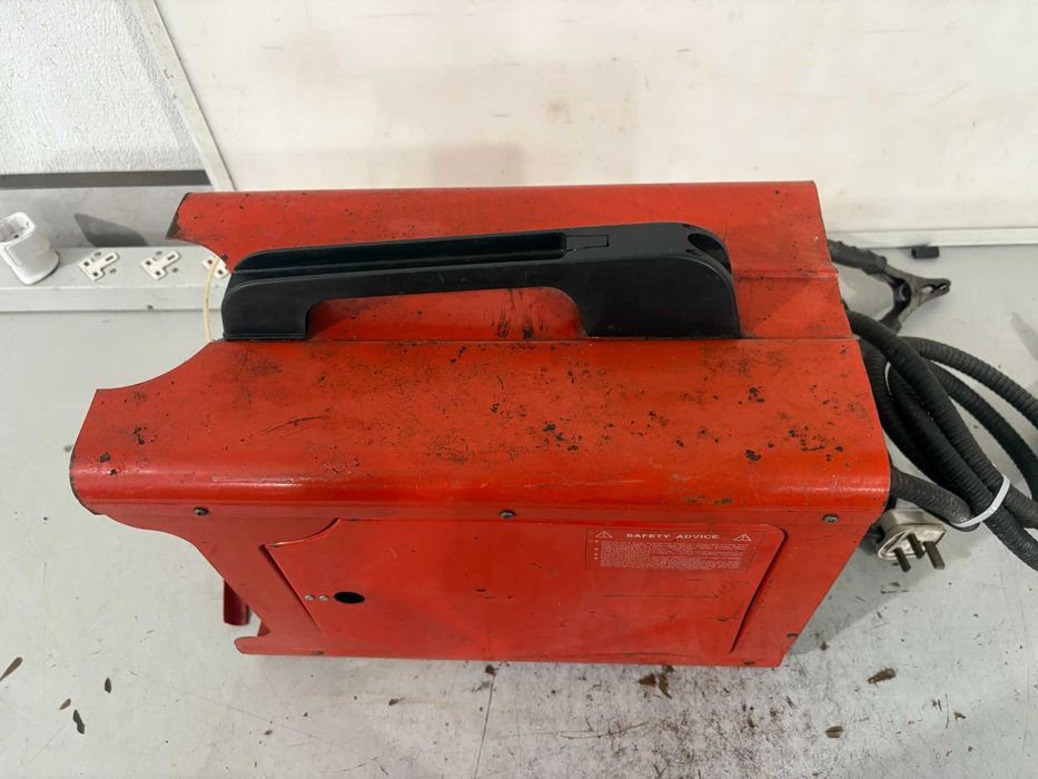 Телоподаващо - Sealey 80 А