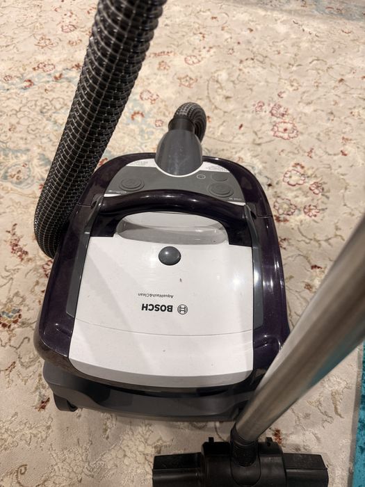 Моющий пылесос BOSCH