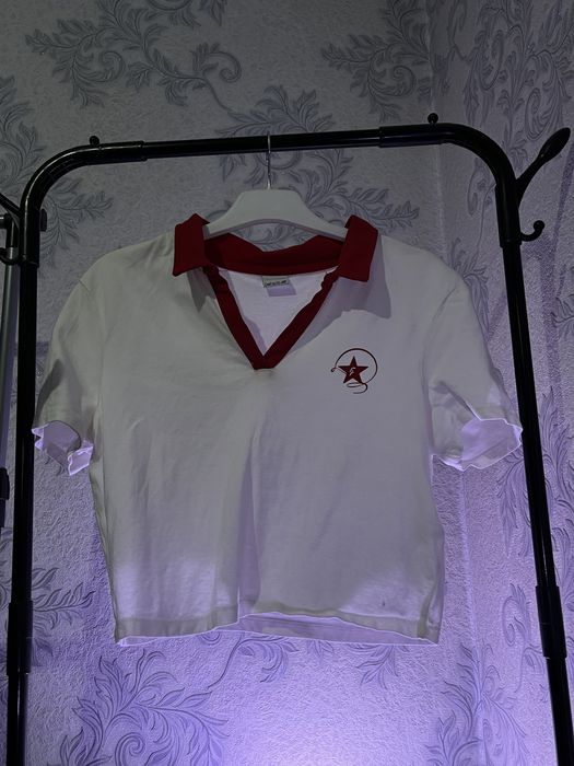 Одежда женская (рубашки, кофты)