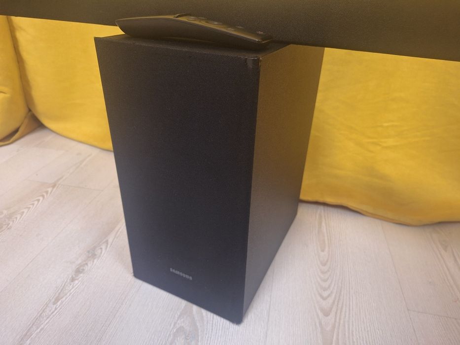 Soundbar Samsung HW-T430, 2.1, 200W,Dolby, DTS, Wireless Subwoofer
