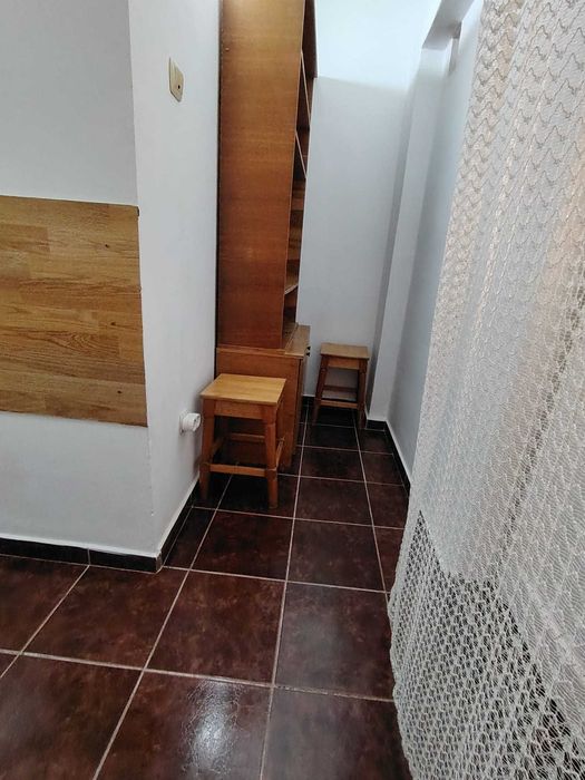 Apartament 1 cameră – 47.000 eur, negociabil, bl. Dorobantilor intersectie cu Tineretului. Se acceptă credit.