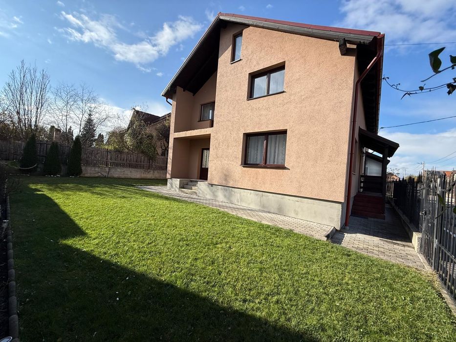 Casă de vânzare comuna Cristian