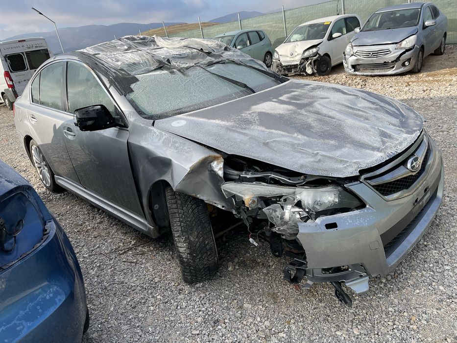 Subaru Legacy 2012 V 2.5i На части