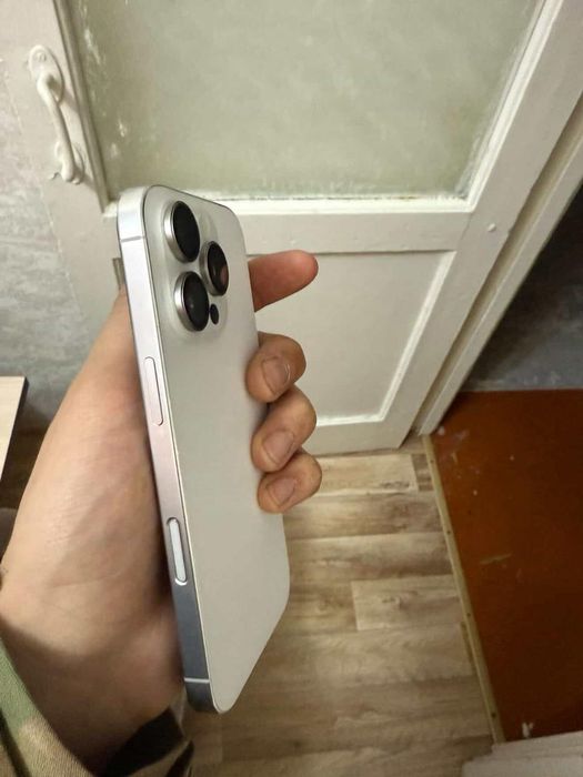 IPhone 16 pro 128gb 100%