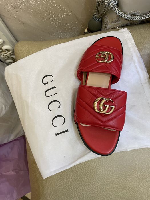 Продам  обувь