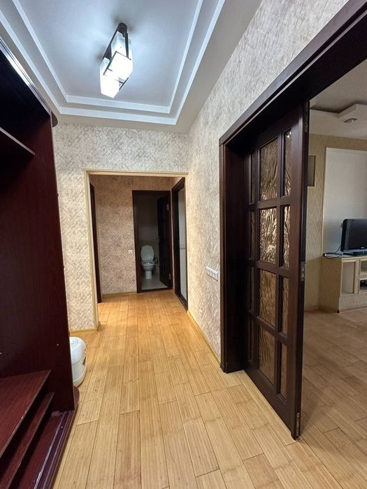 Аренда Куйлюк 4.4КОМНАТНАЯ НА 2М ЭТАЖЕ 4ЭТАЖНОГО ДОМА.с ремонтом.