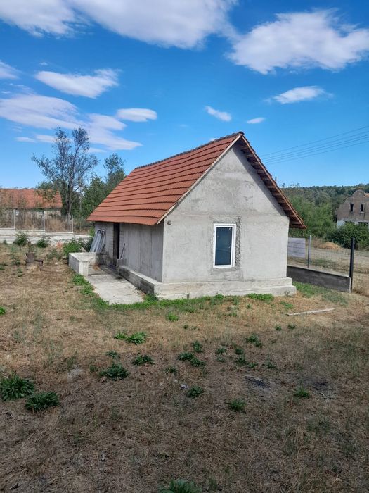 Vând casă la sat Rădmănești