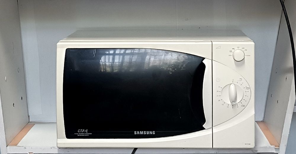 Продам микроволновку