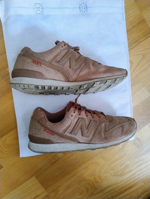 New Balance 38.5-39, lungime 25.3, casual