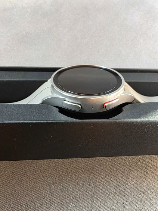 Samsung Galaxy Watch5 pro LTE 45mm