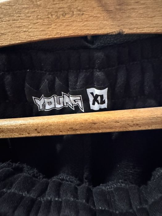 pantaloni young rich