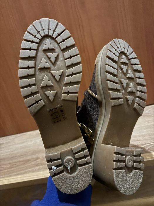 Боти Michael Kors