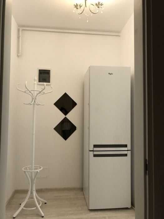 inchiriez garsoniera militati residence