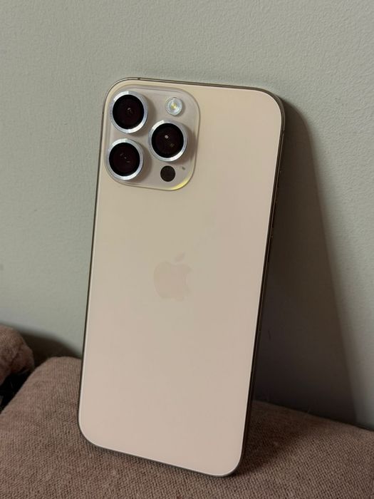 Продам Iphone 16 pro max 256gb