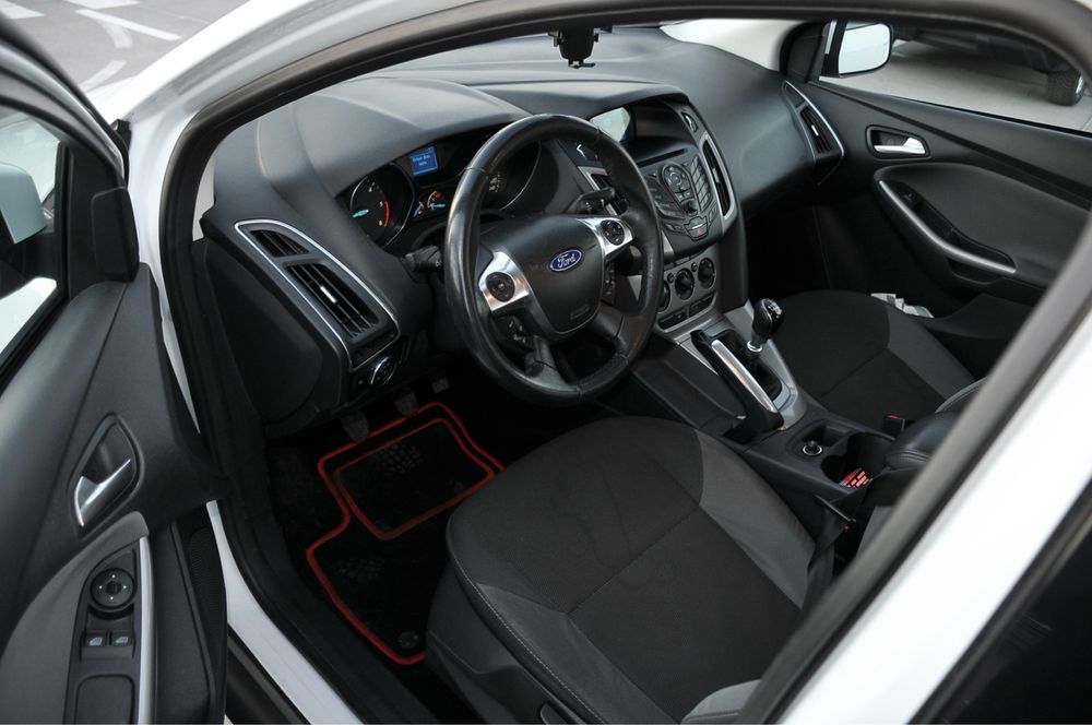 Vand Ford Focus 2012