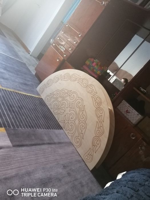 Круглыи жер стол