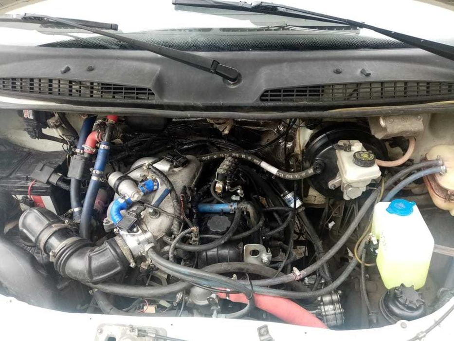 Продам Газель бизнес будка