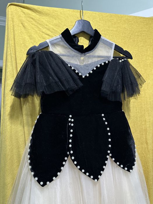 Платье нарядное для  девочки