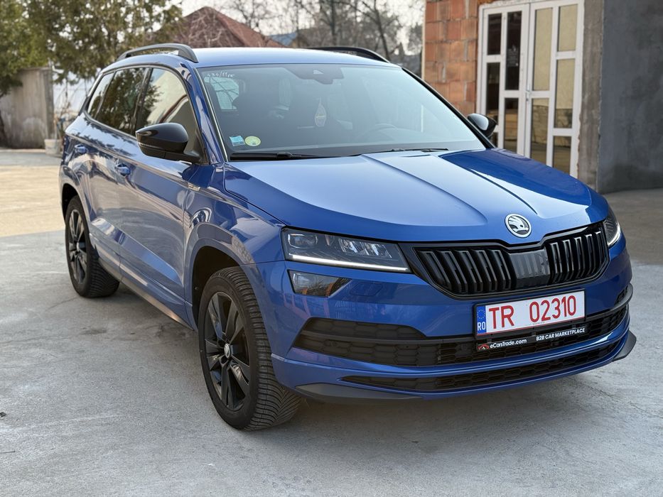 Skoda Karoq Sportline 4x4 2.0 tdi 150 cp Matrix 2022