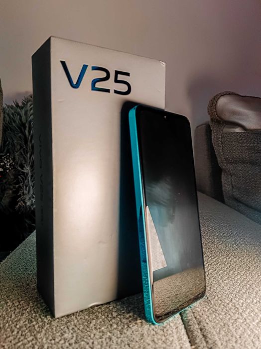 Продам VIVO V25 256gb