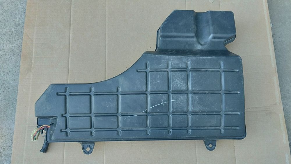 Сабвуфер JBL  Toyota 4 Runner
