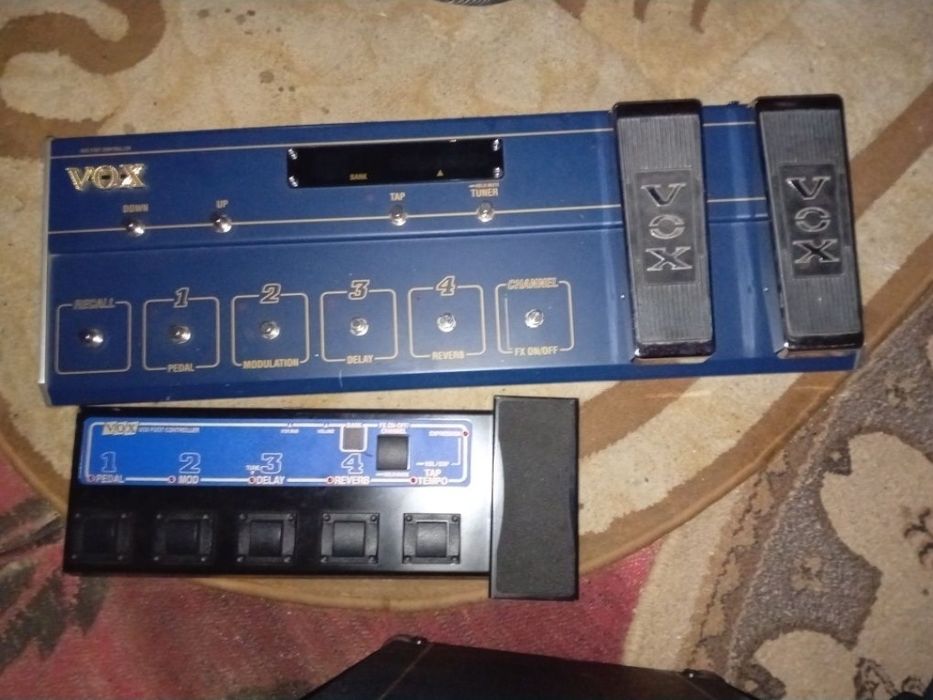 VOX AD60VTX cu pedale originale – amplificator cu lampă (valvă)