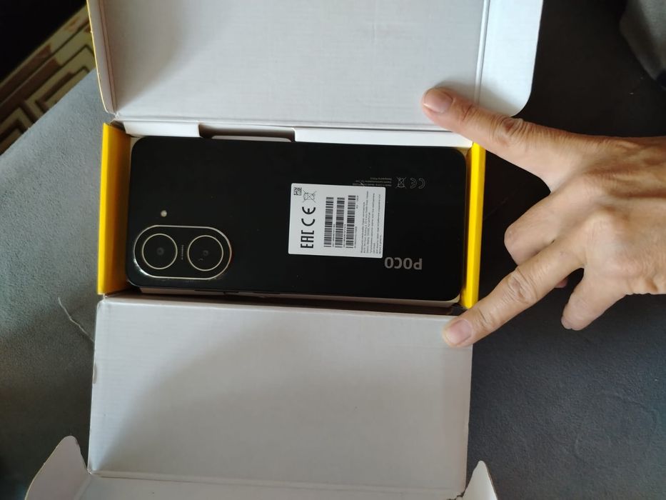 Продается телефон