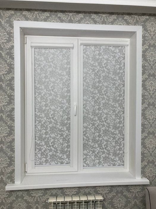 Жалюзи, ролл шторы.