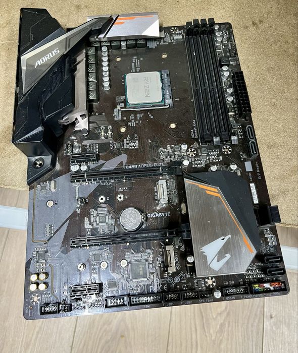 Комплект Ryzen 7 3700X/B450 Aorus PRO Материнская плата