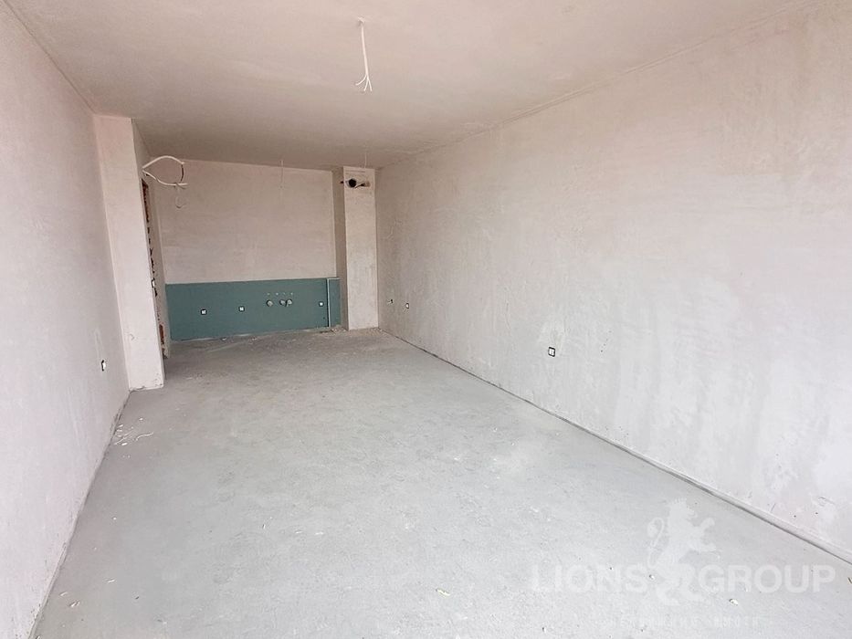 Продава се Двустаен апартамент в Варна, Виница - 61 кв.м за 1104 €/кв.м - Снимка #8