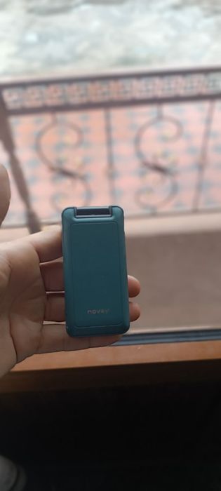 Novey telefon yangi ishlatilmagan