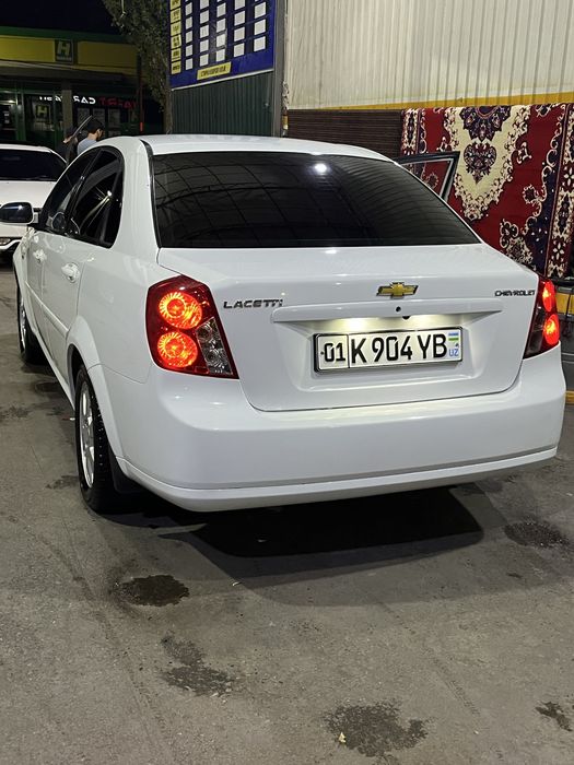 Chevrolet Lacetti / Gentra 2010 — 2