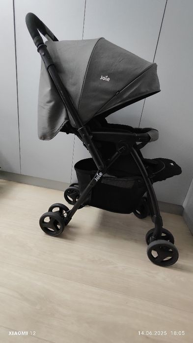 Прогулочная коляска Joie Mirus
