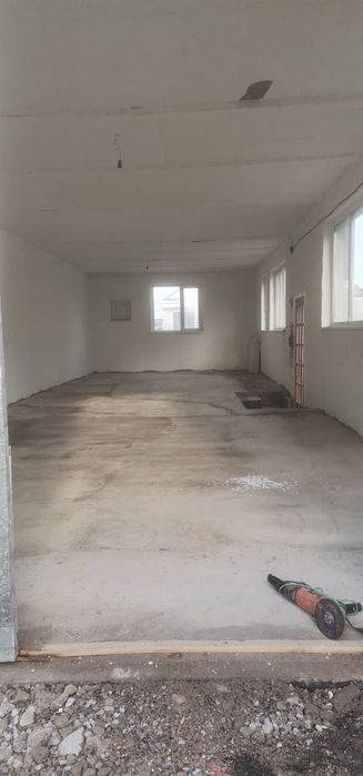 Сдам помещение не менее 100 кв.м