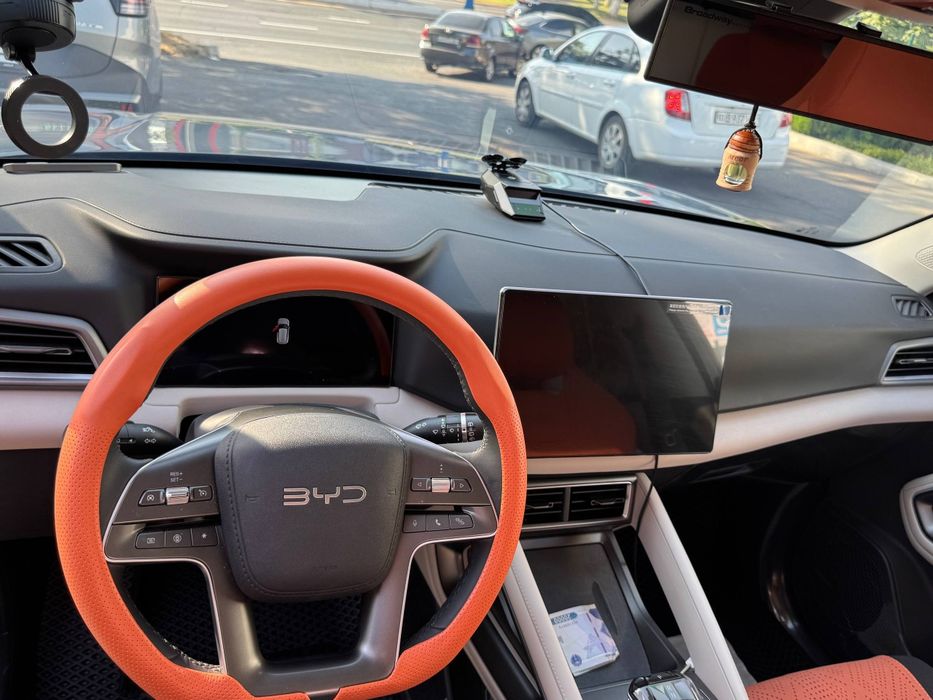 BYD YUANUP в идеальном состоянии
