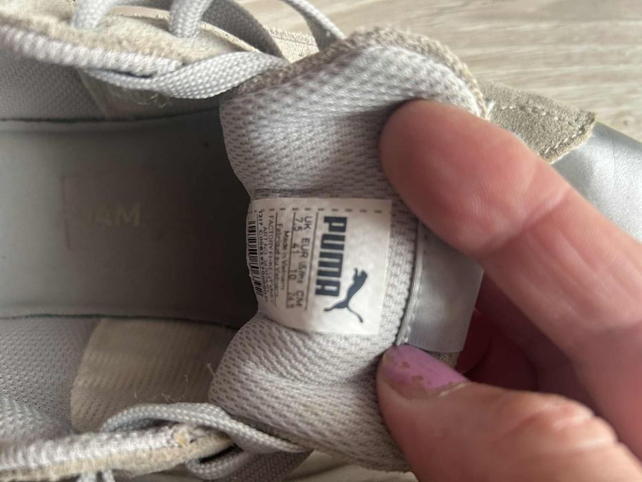 Adidasi puma gri deschis