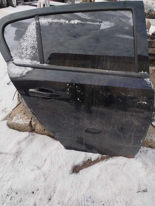 двери на опель астра h