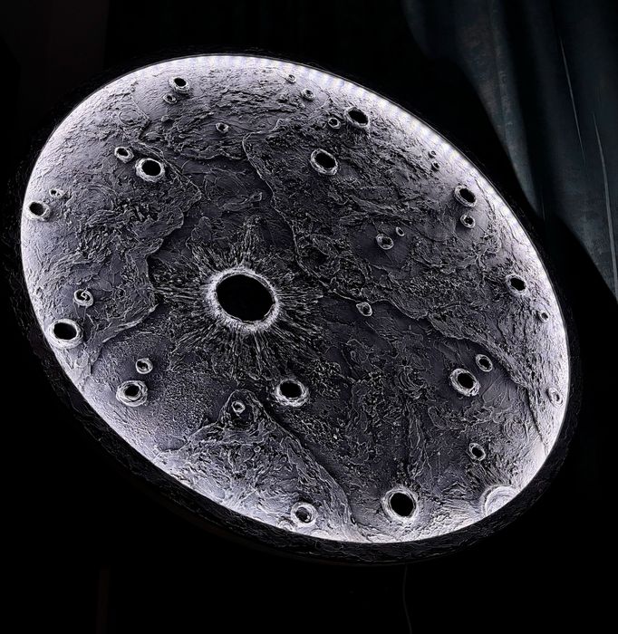 Lampa Luna/semiluna ,piesa de decor unica