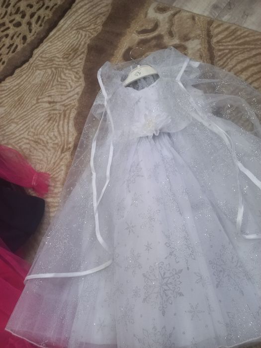 Праздничные костюмы для девочек