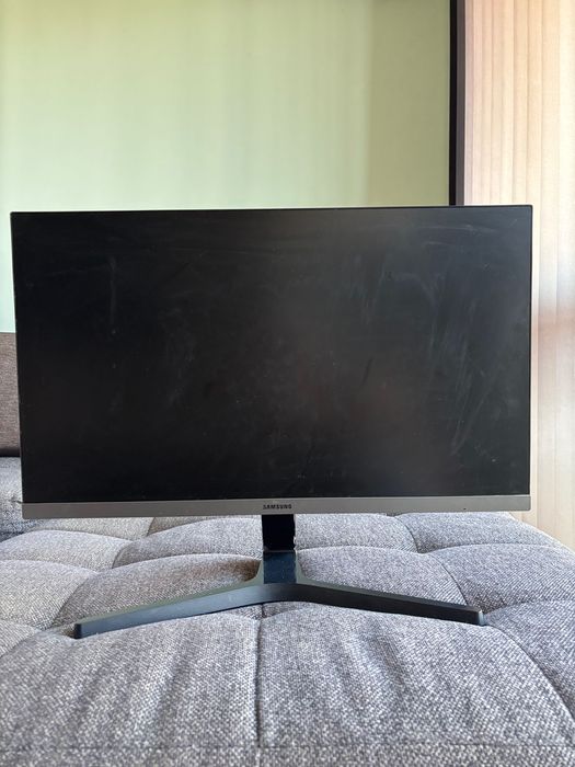 Монитор Samsung 60hz