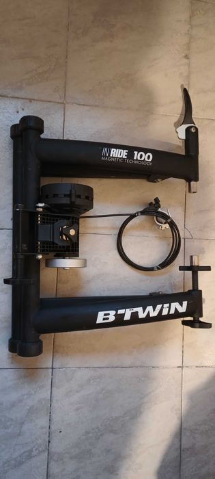 OCAZIE, Home Trainer B’TWIN In’Ride 100, Suport Magnetic pt. Bicicleta