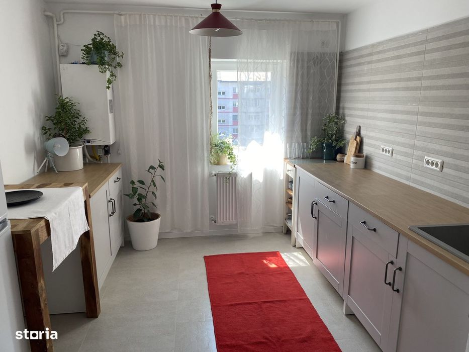 Apartament 4 camere, proprietar, renovat Parc/Liceul Mihai Eminescu