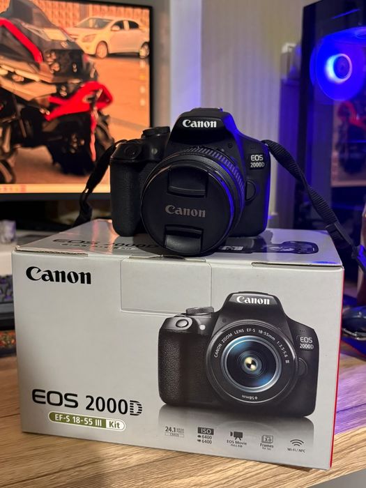 Canon EOS 2000D EF-S 18-55mm III Kit